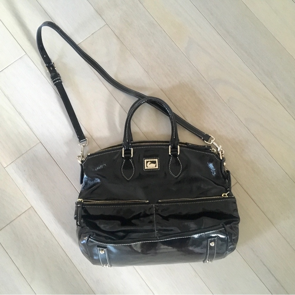 Dooney & Bourke double pocket satchel